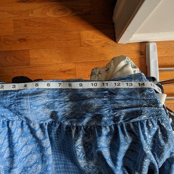 Ariat High-low skirt - Picture 2 of 6